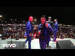 La Arrolladora Banda El Limón De René Camacho - Cumbia Barulera
