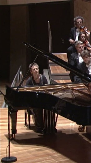 Mozart: Concerto for Piano and Orchestra No. 9 in E flat major, K. 271 “Jenamy” #classicalmusic