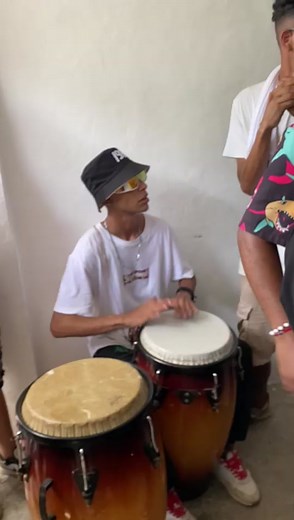 El After y los tambores 🪘⚡️ After Party @gabolocura || Guatire 📍 #bgmusic #gabrielle #bryangabrielle #dj #djlife #music #musiclife #venezuela #caribe #guatire #afterparty #afro #afrohouse #musicaelectronica #electronica #foryou #parati #fp #fyp