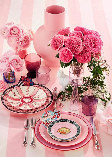 The Best Flowers to Give Instead of Red Roses This Valentine's Day