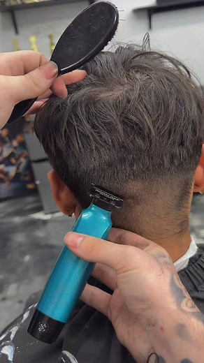 Luciano Delibertis | Back taper design for yall 😈🔪 LINK IN BIO TO BOOK YOUR NEXT APPOINTMENT LIKE COMMENT REPOST Tools: @stylecraftpro @thepissedoffbarber... | Instagram