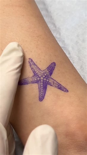 김정민 on Instagram: "⭐️ . . . . #finelinetattoo #tinytattoo #japantattoo #tokyotattoo #タトゥー #入れ墨 #ミニタトゥー #tattoo #ワンポイントタトゥー #タトゥーデザイン"