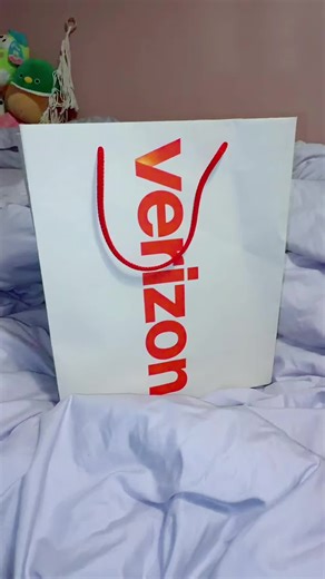 New phone accessories for my 17! 🎀💜 #iphone17 #popsocket #katespade #verizon #haul