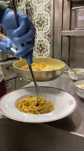 Authentic pasta carbonara at Felice a Testaccio Roma Learn the authentic recipe: www.tasteatlas.com/carbonara Felice a Testaccio is an iconic and historic restaurant located in the Testaccio neighborhood of Rome. Established in 1936, it has become a beloved institution for locals and tourists alike, known for serving traditional Roman cuisine. The restaurant is renowned for preserving the simplicity and authenticity of Italian dishes, particularly the carbonara. | TasteAtlas