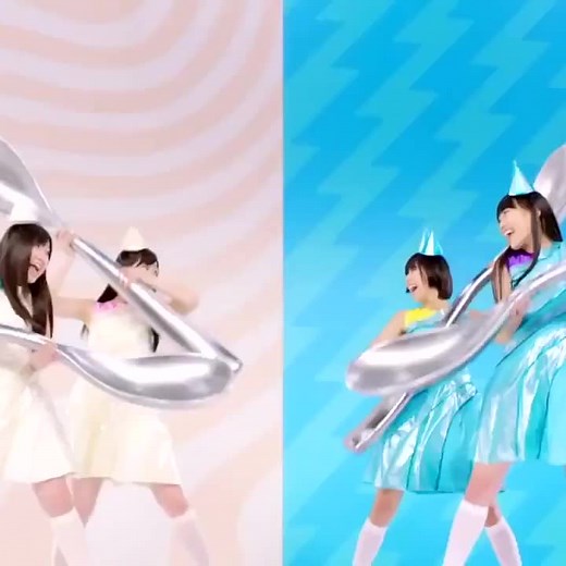 Lotte Ice cream giantess Ad #fyp #giants #giantess #giantesscrush #giantesstiktok #giganta #gigantamax #giganta_tiktok #shrunk #shrunken #lotte #cream