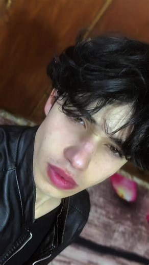 Stylish Leather Jacket Outfits for Your Next Look