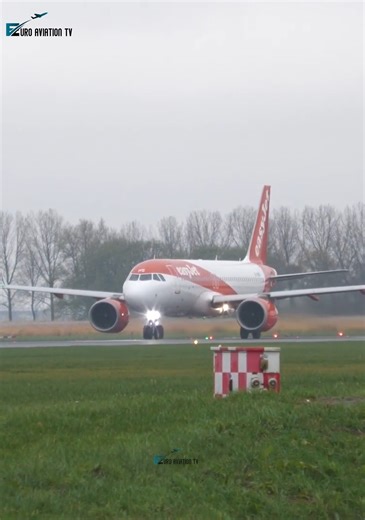 22K views · 905 reactions | SOUND-ON ✈Easyjet airbus A320neo takeoff at Amsterdam Schiphol airport #planespotting #euroaviationtv #fblifestyle #planespotter #airbusa320 #aviation #aviationdaily #aviationlovers | Euro Aviation TV | Facebook