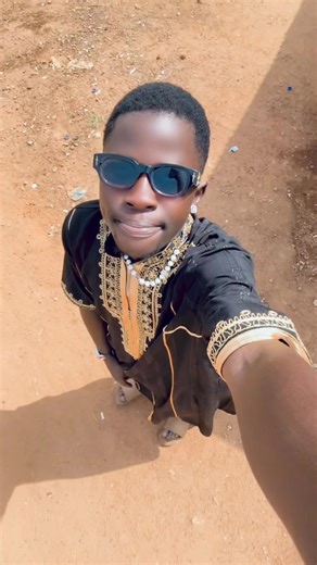 Vidéos de soul bling ICE boy 🥶👑 (@soul..bling.ice) avec son original - Très simple 👌