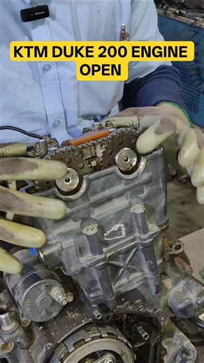 KTM Duke 200 engine open | #automobile #bikemechanic #mechanic #ktmrc200