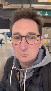 36K views · 1K reactions | Journée promo à Paris pour la sortie de la Bande Dessinée. Ma sœur et mon beau-frère. Aux éditions Bamboo Édition sortie le 29 mai ainsi que mon 6eme Roman. Un polar. Les enquêtes du détective Paul Moulinet très bientôt. Direction Rire et Chansons Regardez bien au début de la vidéo derrière moi à gauche y a un Mignon qui passe  | Sellig | Facebook