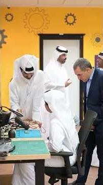 لحظة افتتاح مختبر التصنيع الرقمي FAB LAB