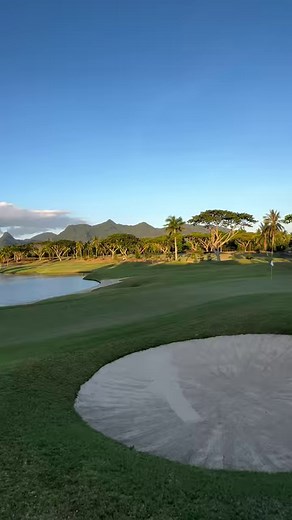 Sunset moments are better felt at a golf course and what Mount Malarayat Golf and Country Club offers is just incomparable. Like if you agree! #libericainvitational #golfbatangas #spectacularviews | INQUIRER GOLF
