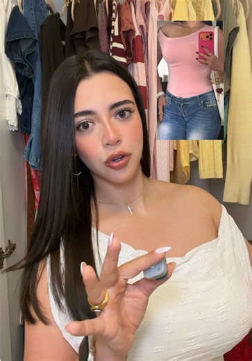 Consejos de moda que toda mujer de busto grande necesita!⭐️🩷 avísenme si les gustan los videitos así 🤭 #moda #ropa #outfit #consejos #mujeres