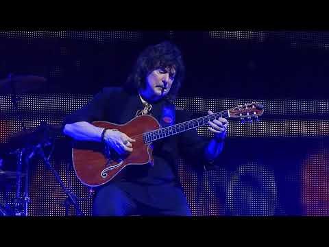 Ritchie Blackmore’s Rainbow "Carry On Jon"