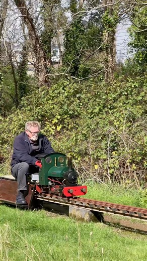 Miniature Saddle Tank #Locomotive STEAMING along! 🚂#miniaturerailway #modelengineering #steam