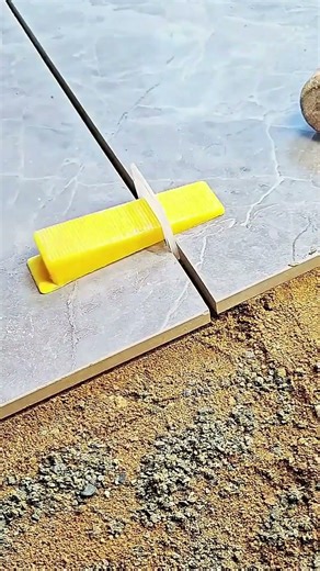 Best Method to Level Floor Tiles With Leveling Clips