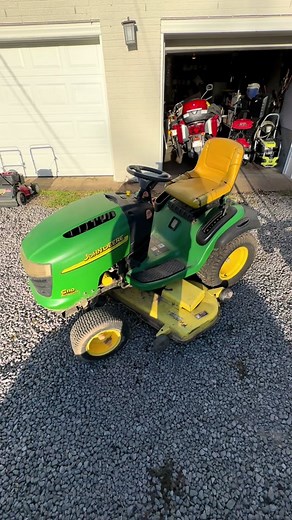 John Deere with fuel delivery and reverse mowing issues?! Let’s fix it!! PART 1 #smallengine #smallenginerepair #diy #sidehustle #smallenginesidehustle #mower #lawnmower #lawnmowerflip #mowerflip #youtubemechanic #tiktokmechanic #smallenginefix #lawnmowerfix #mowerfix
