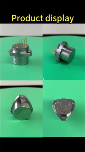 What does a quartz accelerometer consist of?