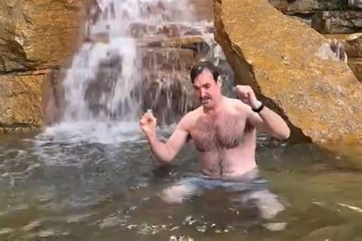 Will Forte strips down and swims in a fountain to sing James Ingram's 'Just Once' for Big Slick Weekend