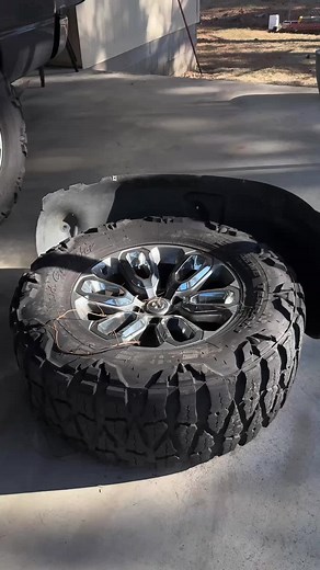 New phone new camera, i was basically forced to film this