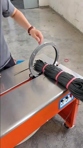 Small fully automatic cable tie machine, adjustable strength, as long as it can be put in,