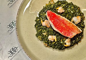 Receta de risotto verde de berberechos con salmonete | El Diario Vasco