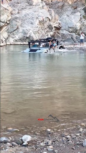 Humvee Deep water crossing.