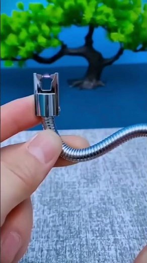 Electric Lighter That Works Without Flame or Fuel!