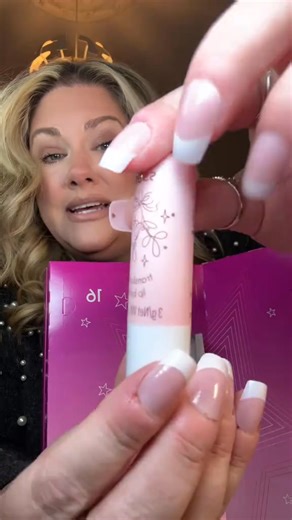 essence cosmetics this Evan calendar was only $30 and it has 24 days will I be impressed by this Avent calendar this is day eight of 2024 Christmas advent calendar calendars and I will do a speed round opening this #adventcalendar #adventcalendars #cosmetics #christmasgifts #essence #essencecosmetics | Fansamericangirl