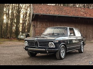 BMW 2000 Tii Touring Atlantik Blue - Oldenzaal Classics