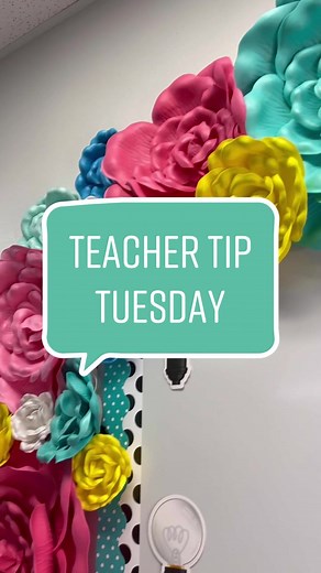 TOTALLY doing all my whiteboards like this!!! #teachertiptuesday #teachertip #teachertips #newteachertip #classroomdecor #whiteboard #teacherlife