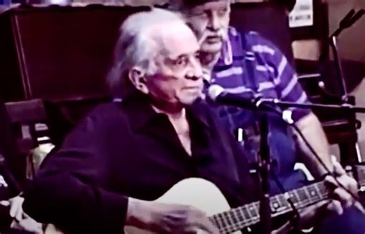 WATCH: Johnny Cash Honors Late Wife, June Carter Cash, With His Final Live Performance In 2003 | Whiskey Riff