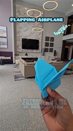 Flapping Paper Airplane ✈️ #flappingpaperairplane #paperplane #flaping #papercrafts #diy #shorts