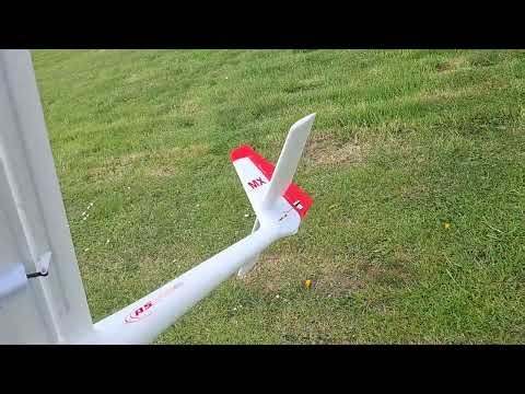 Je vous présente l asw 15b de robbe en 2270mm d envergure 😃😃😃