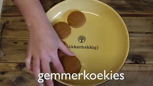Slegs twee bestanddele maak hierdie poeding te goed om waar te wees. "Tag" iemand wat hou van gemmerkoekies! Kry die volledige resep hier: https://maroelamedia.co.za/kos/gebak/resep-video-gemmerkoekie-poeding/ | Maroela Media