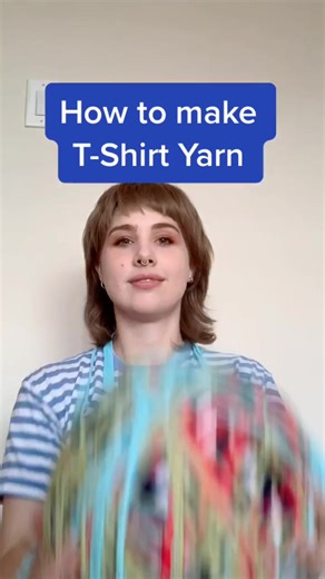Upcycling DIY: How to Make T-Shirt Yarn