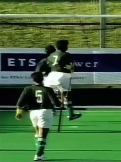 Michael Brennan’s Diving Finish Completes Australia’s Brilliant Team Move | Champions Trophy 1997