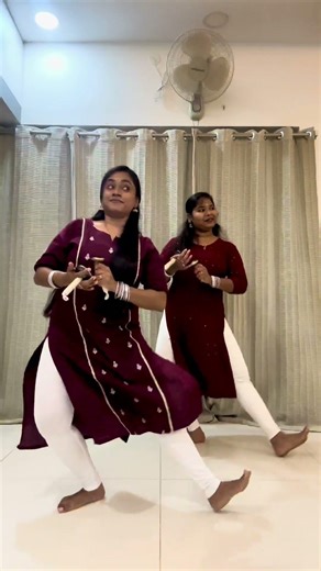 Team Vishakdha - Ennavale Ennavale || Nattuvangam BGM || By Vijayalakshmi Gopalakrishnan & Archana
