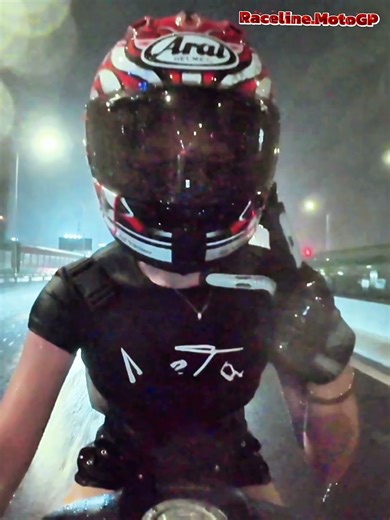 Soaked Already—Ride the Freedom #srk600rs #rainride #shorts