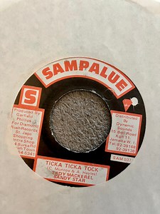 Lady Mackerel & Sandy Star - Ticka Ticka Tock