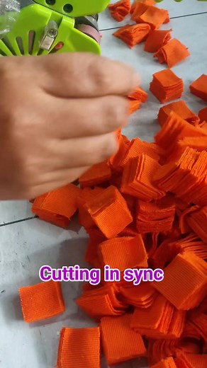 1K reactions · 27 shares | Cutting with an electric cutter #sewing #Patchwork #zerowaste | Rizka Shofiliyanti | Facebook