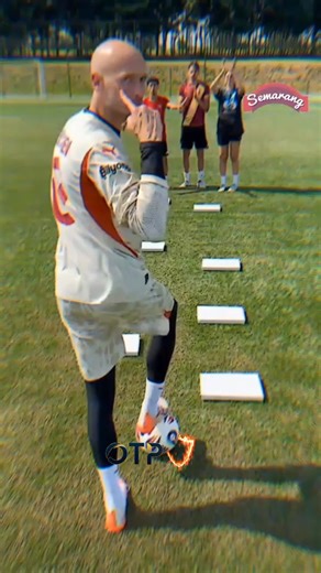 184K views · 2.9K reactions | Pada Masanya Jersey PSIS mendunia   | Seputar Psis Semarang | Facebook