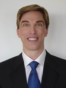 Peter Scott-Morgan chce oszukać śmierć. Chory naukowiec stanie się pierwszym prawdziwym cyborgiem [VIDEO]