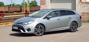 Toyota Avensis TS 1.8 Valvematic teszt – szürkebatár | tesztelok.hu