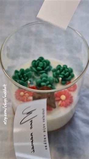 Candle Making ASMR 🏠🌼✨️ #candlemaking #asmr #candle #handmade #candleasmr