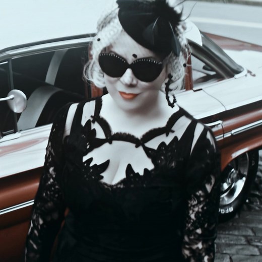 Jennifer Tilly as Tiffany Valentine in Chucky | Cult of Chucky Movie Scene