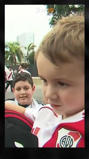 A SWEET MOMENT BEFORE THE SUPERCLÁSICO 🤩
