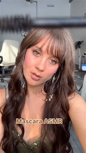 Quiet Creative ASMR on Instagram: "Rate the tingle 1-10! Mascara ASMR ! I have the full video on YouTube, link in bio! Check it out! #asmr #oddlysatisfying #asmrmakeup #makeupasmr"