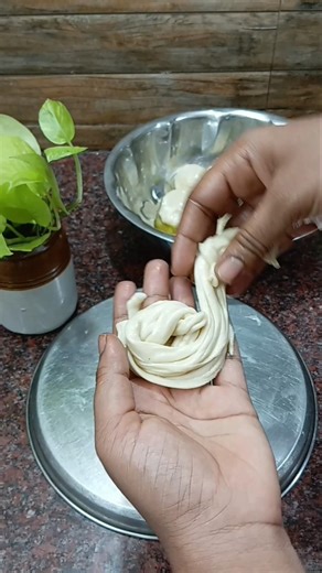 Minivlog#230 💁‍♀️Parotta lovers assemble in comments💕|Parotta & empty Salna #diml #parotta #salna