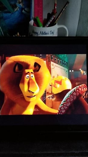 Madagcascar 3 Stefano is crying part 1